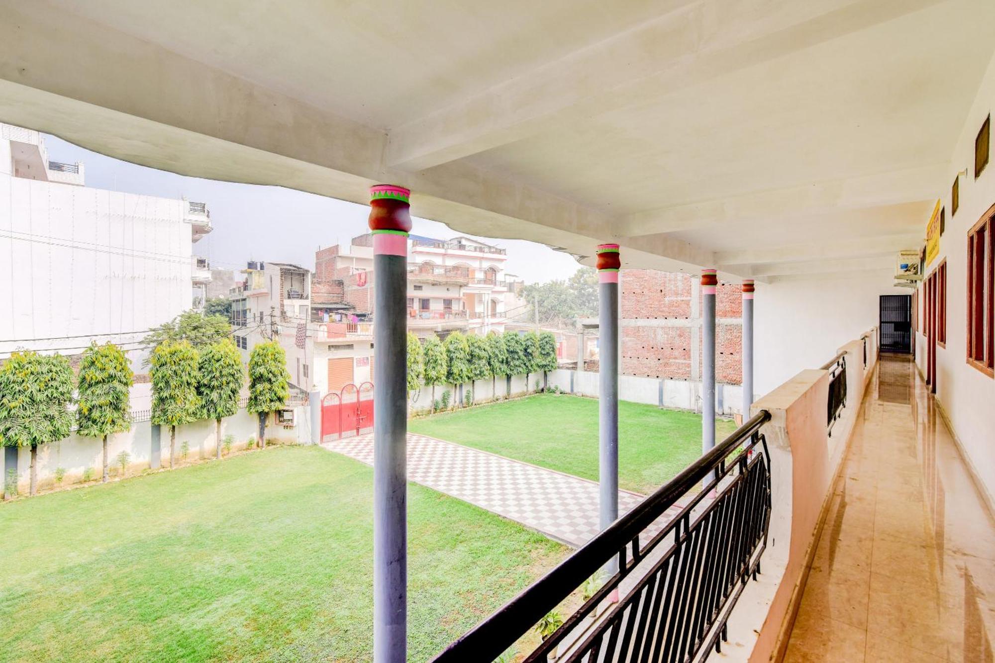 Hotel Flagship Usha Varanasi